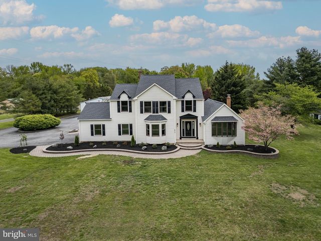 270 HARTFORD RD, Medford, NJ 08055