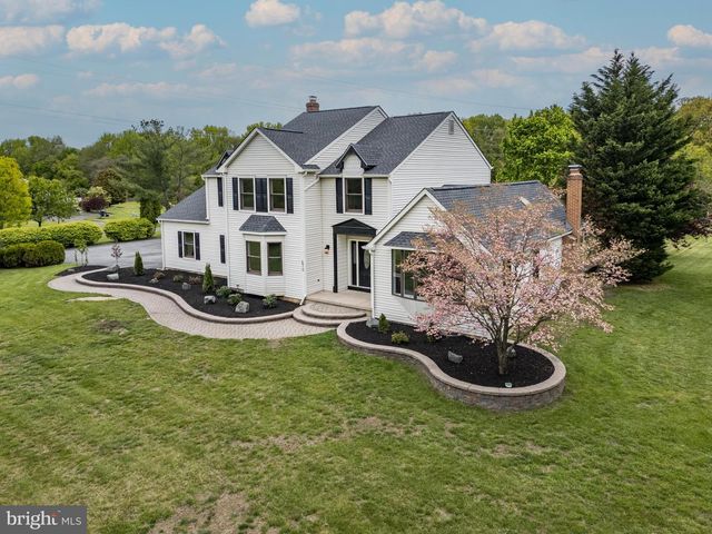 270 HARTFORD RD, Medford, NJ 08055