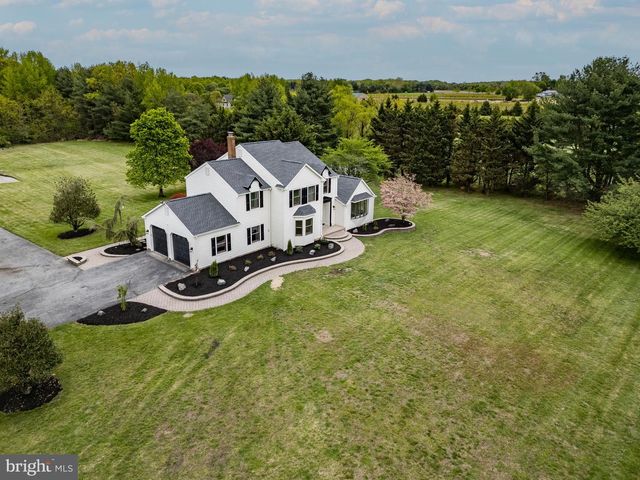 270 HARTFORD RD, Medford, NJ 08055