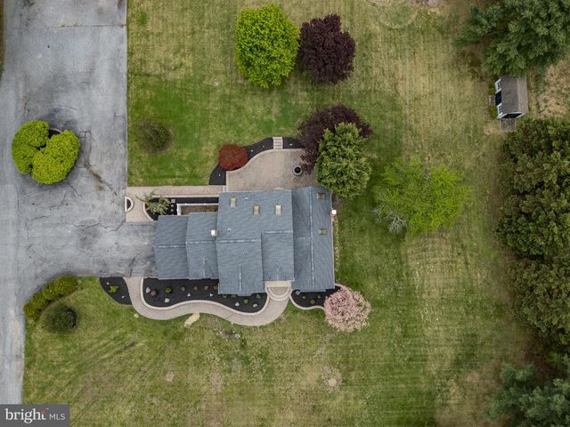 270 HARTFORD RD, Medford, NJ 08055