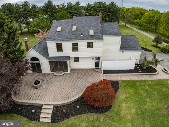 270 HARTFORD RD, Medford, NJ 08055