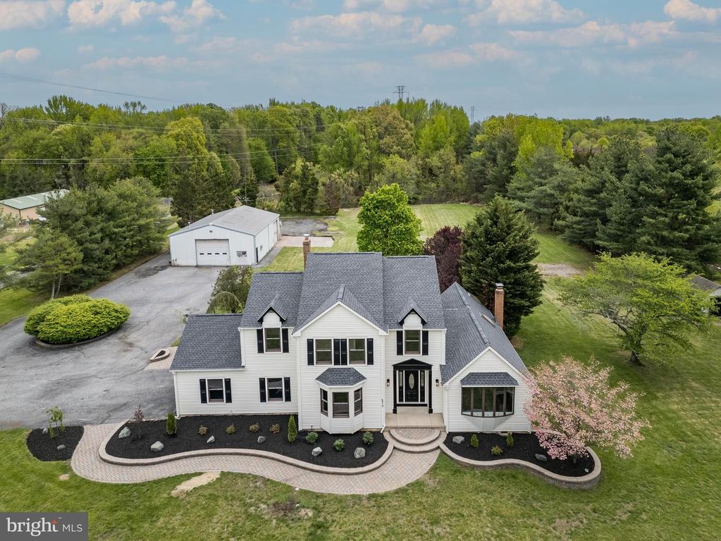270 HARTFORD RD, Medford, NJ 08055