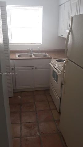 6520 Winfield Boulevard 103, Margate, FL 33063