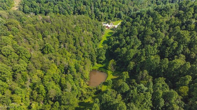 8089 Elk Fork Road, Middlebourne, WV 26149