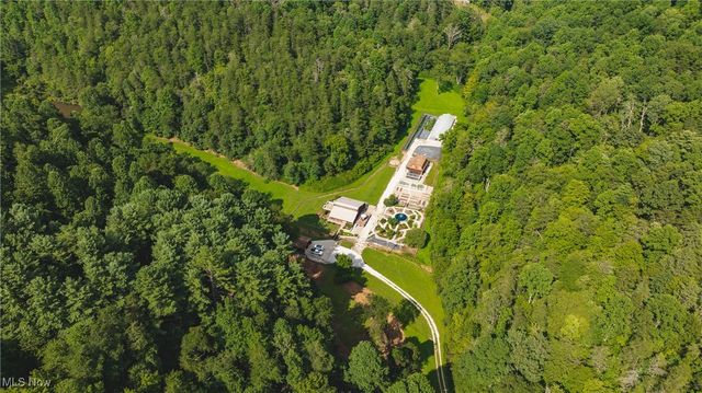 8089 Elk Fork Road, Middlebourne, WV 26149