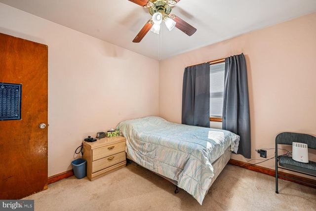 7308 FINNS LN, Lanham, MD 20706