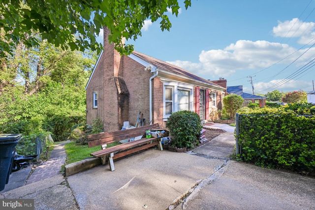 7308 FINNS LN, Lanham, MD 20706