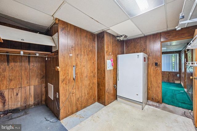 7308 FINNS LN, Lanham, MD 20706