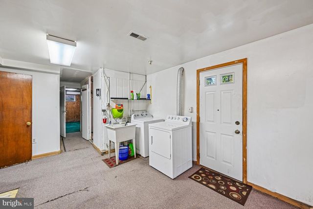 7308 FINNS LN, Lanham, MD 20706