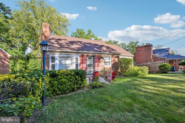 7308 FINNS LN, Lanham, MD 20706