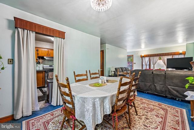 7308 FINNS LN, Lanham, MD 20706