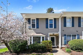 27 Forest Green Drive, Durham, NC 27705