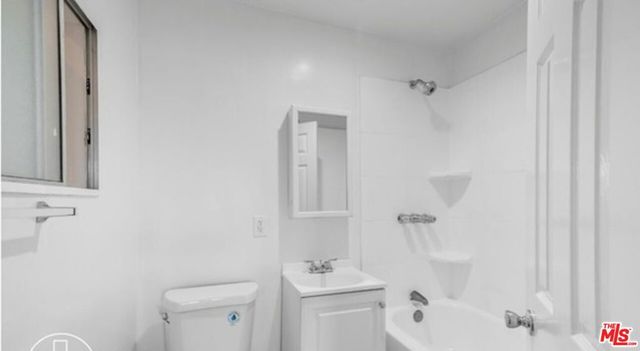 1545 E 4th Street, Long Beach, CA 90802