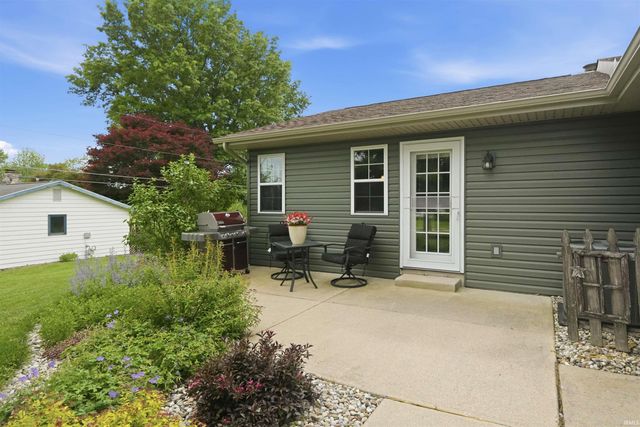 9804 Gerig Road, Leo, IN 46765