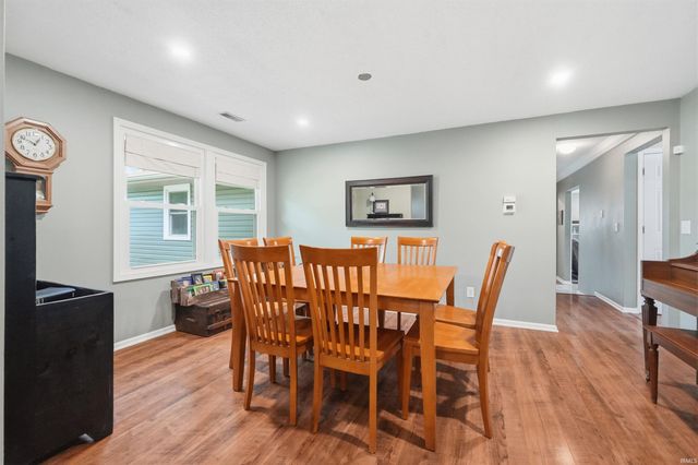9804 Gerig Road, Leo, IN 46765