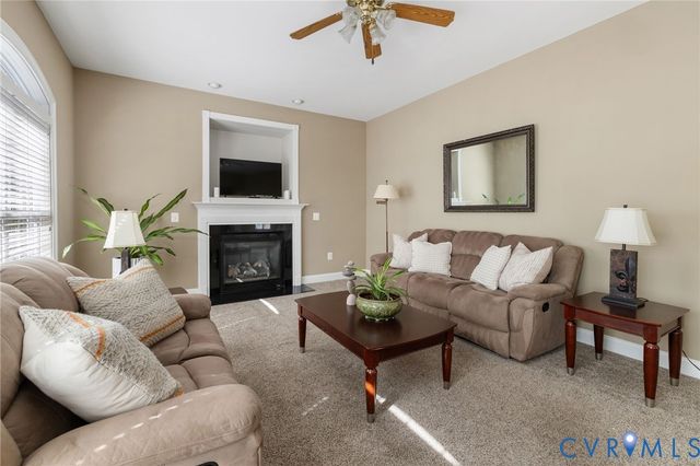 324 Willway Dr, Manakin Sabot, VA 23103