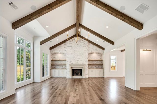 650 BUSHCHAT LN, Collierville, TN 38017