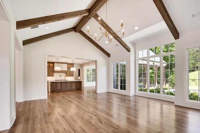 650 BUSHCHAT LN, Collierville, TN 38017