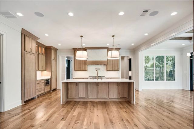 650 BUSHCHAT LN, Collierville, TN 38017