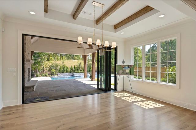 650 BUSHCHAT LN, Collierville, TN 38017