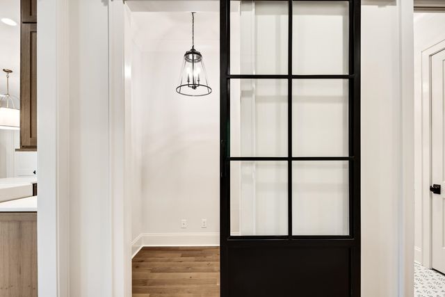 650 BUSHCHAT LN, Collierville, TN 38017