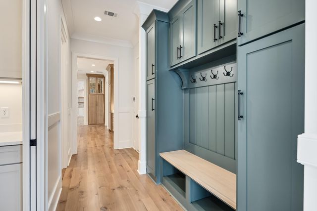 650 BUSHCHAT LN, Collierville, TN 38017