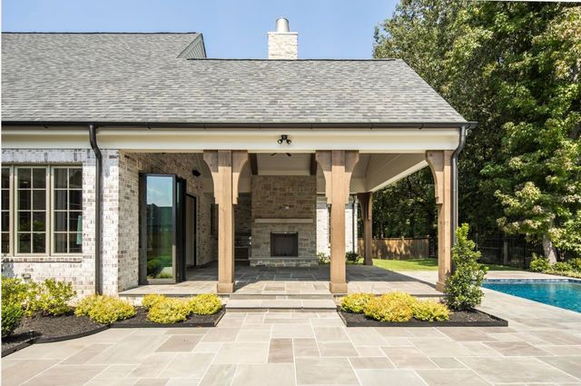 650 BUSHCHAT LN, Collierville, TN 38017