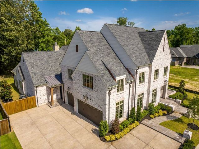 650 BUSHCHAT LN, Collierville, TN 38017