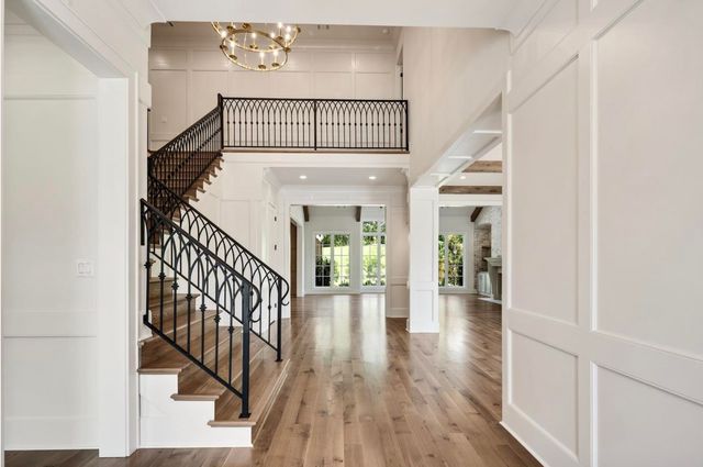 650 BUSHCHAT LN, Collierville, TN 38017