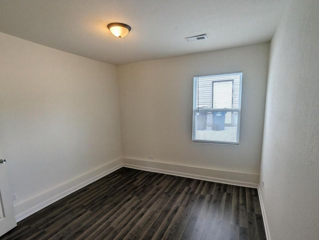 1201 Center STREET, Racine, WI 53403