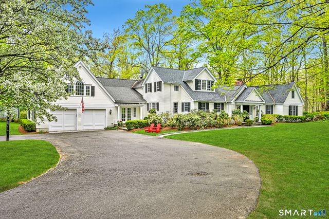 758 Smith Ridge Road, New Canaan, CT 06840