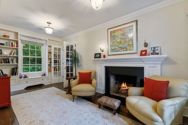 758 Smith Ridge Road, New Canaan, CT 06840