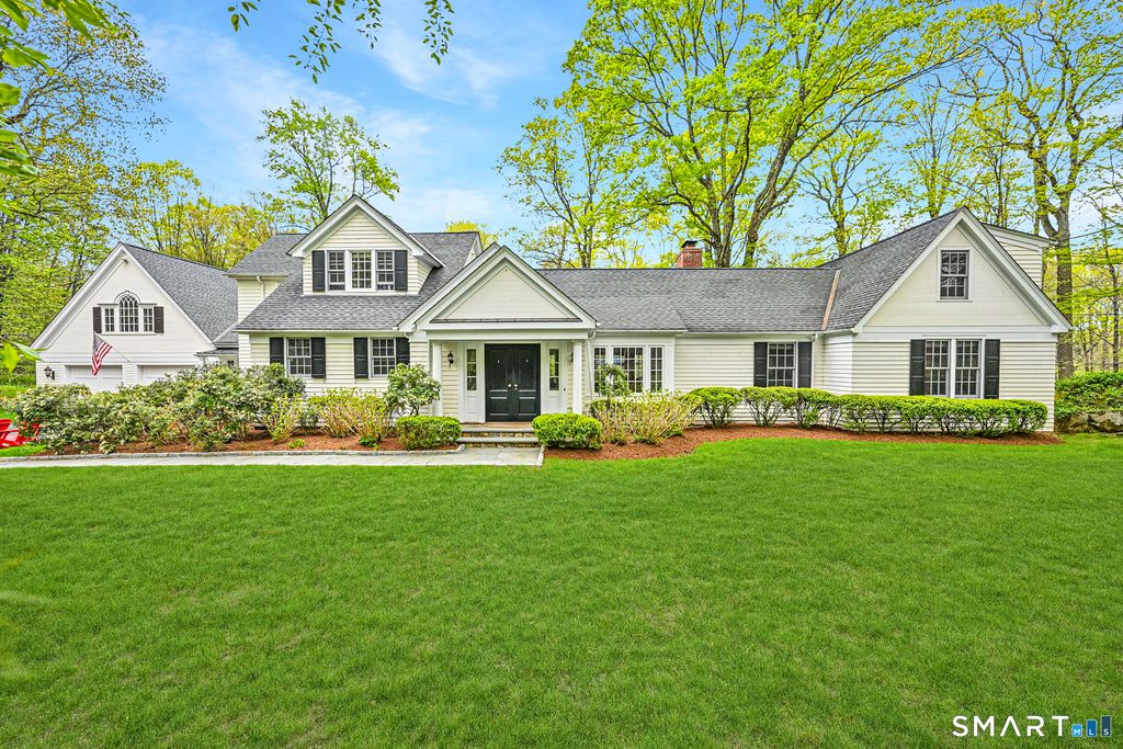 758 Smith Ridge Road, New Canaan, CT 06840