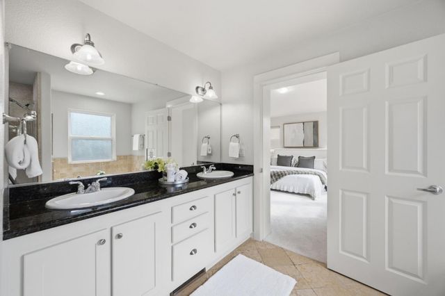 302 Creekside Village Drive, Los Gatos, CA 95032