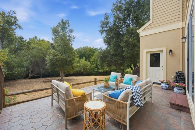 302 Creekside Village Drive, Los Gatos, CA 95032