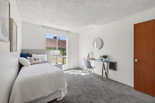 4099 Howe Street 203, Oakland, CA 94611