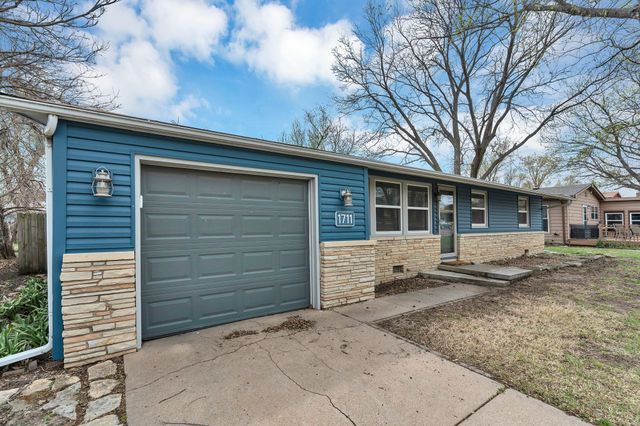 1711 W 3rd Ave, El Dorado, KS 67042