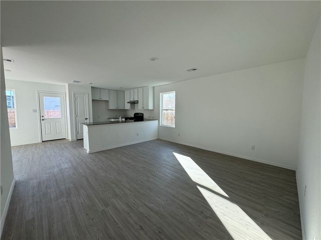 2714 Martell St, Corpus Christi, TX 78415