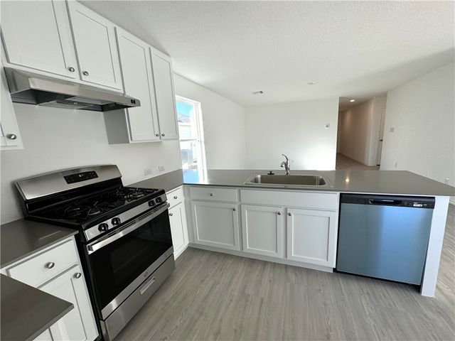 2714 Martell St, Corpus Christi, TX 78415