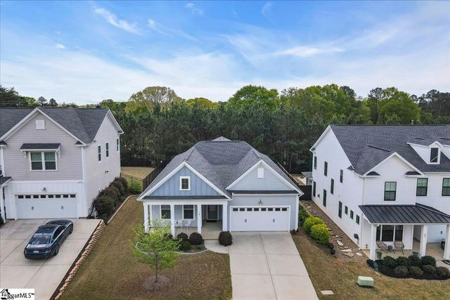 19 Moray Place, Simpsonville, SC 29681