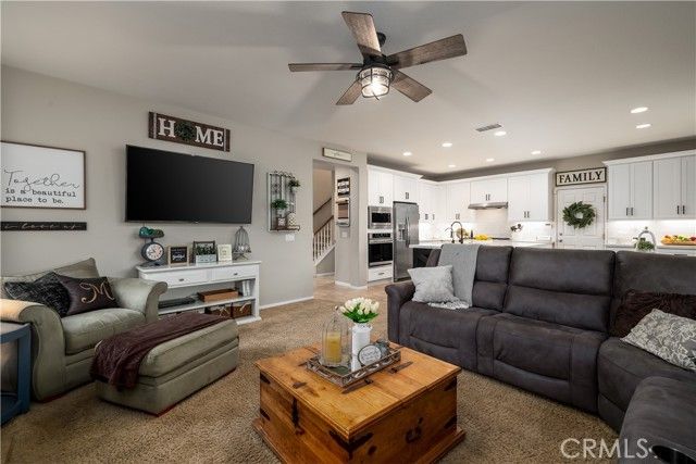 27958 Dawns Pass Drive, Menifee, CA 92585