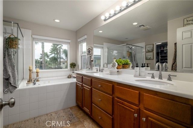 27958 Dawns Pass Drive, Menifee, CA 92585