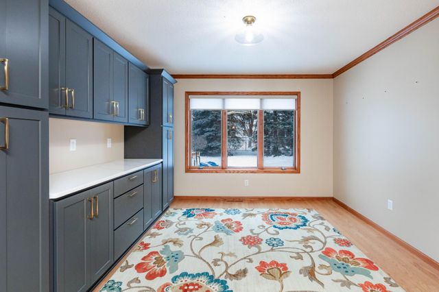 517 18 Avenue E, West Fargo, ND 58078