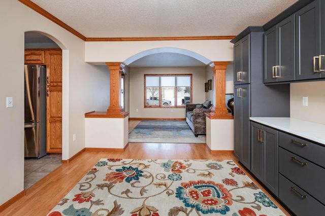 517 18 Avenue E, West Fargo, ND 58078