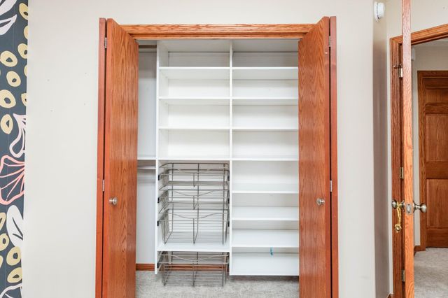 517 18 Avenue E, West Fargo, ND 58078