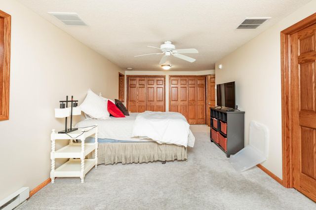 517 18 Avenue E, West Fargo, ND 58078