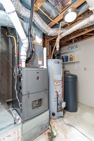 517 18 Avenue E, West Fargo, ND 58078