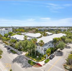 290 NE 5th Ave 19, Delray Beach, FL 33483