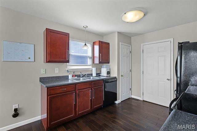 2275 Haverford Ct, Maryville, IL 62062