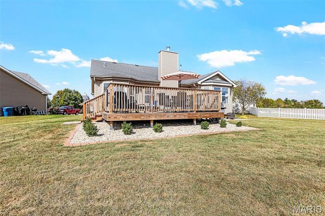 2275 Haverford Ct, Maryville, IL 62062